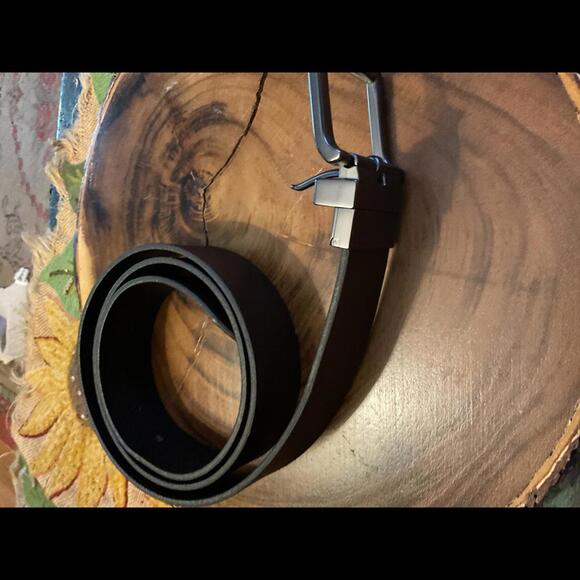 Timberland Other - Timberland Men's Casual Reversible Leather Belt - Classic Black - Adjustable